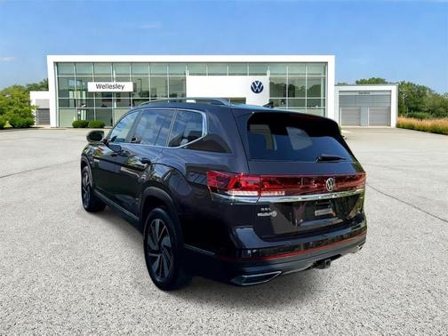 Deep Black Pearl Effect 2025 Volkswagen Atlas 2.0T SEL
