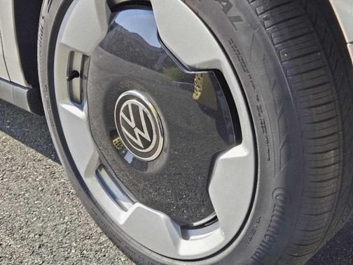 2025 Volkswagen ID. Buzz Pro S