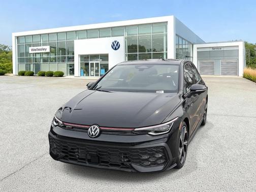 Mythos Black Metallic 2026 Volkswagen Golf GTI 2.0T SE