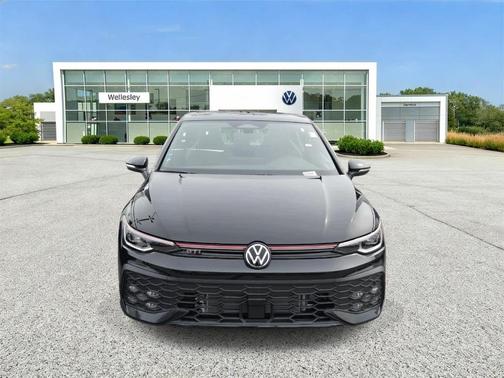Mythos Black Metallic 2026 Volkswagen Golf GTI 2.0T SE