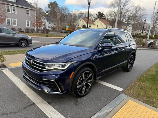 2024 Volkswagen Tiguan 2.0T SEL R-Line