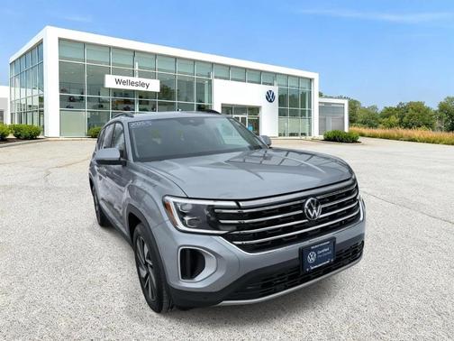 2025 Volkswagen Atlas 2.0T SE