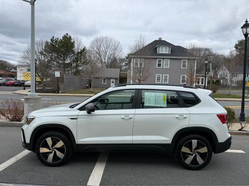 2024 Volkswagen Taos 1.5T S