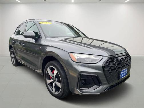 2024 Audi Q5 45 S line quattro Premium