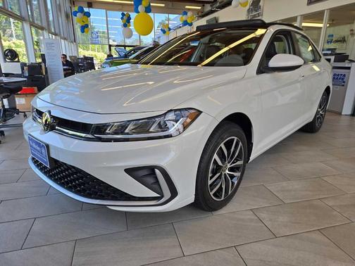 2025 Volkswagen Jetta 1.5T SE