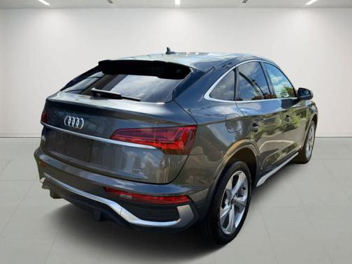 2024 Audi Q5 45 S line quattro Premium