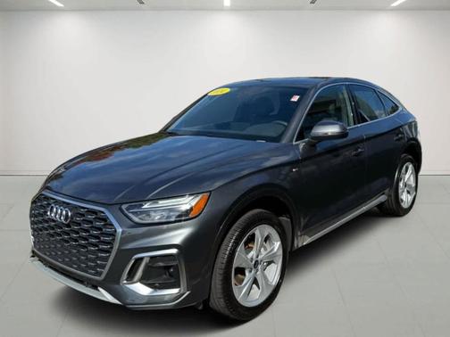 2024 Audi Q5 45 S line quattro Premium