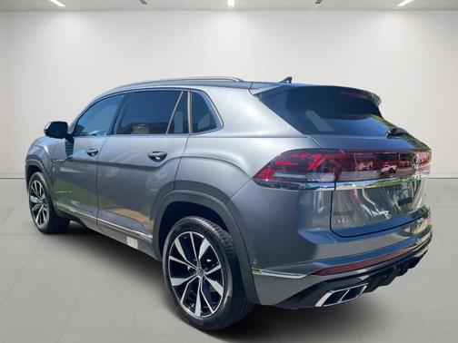 2024 Volkswagen Atlas Cross Sport 2.0T SEL Premium R-Line