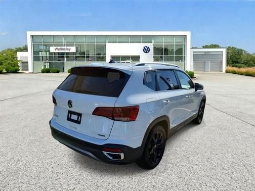 2022 Volkswagen Taos 1.5T SE