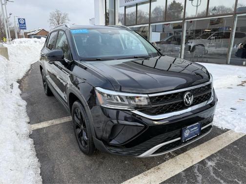 2023 Volkswagen Taos 1.5T SE