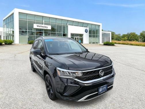 2023 Volkswagen Taos 1.5T SE