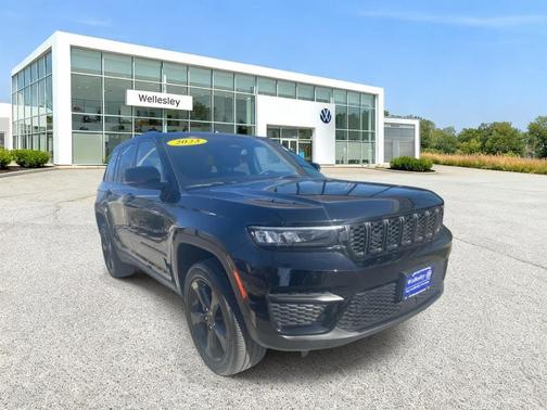 2023 Jeep Grand Cherokee Altitude