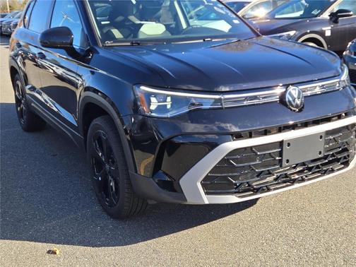 2026 Volkswagen Taos SEL