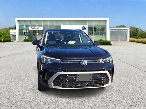 2026 Volkswagen Taos SEL