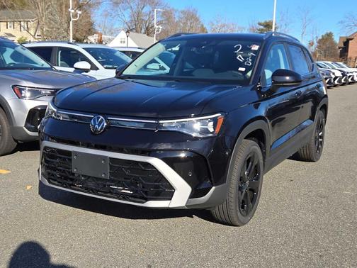 2026 Volkswagen Taos SEL