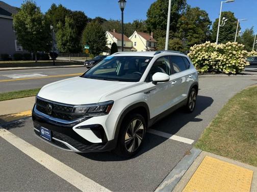 2024 Volkswagen Taos 1.5T SE