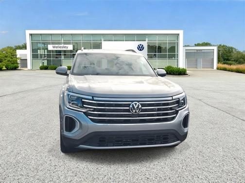 Silver Mist Metallic 2026 Volkswagen Atlas 2.0T SE W/TECHNOLOGY