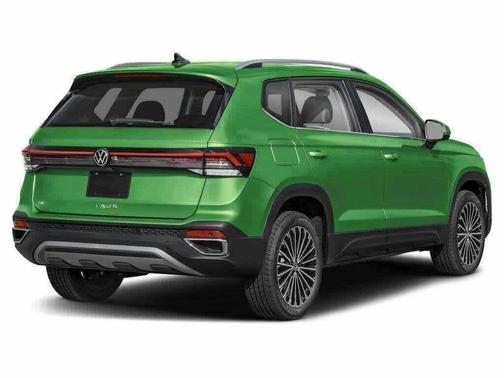 Bright 2026 Volkswagen Taos 1.5T SE