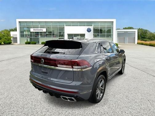 2024 Volkswagen Atlas Cross Sport 2.0T SEL R-Line