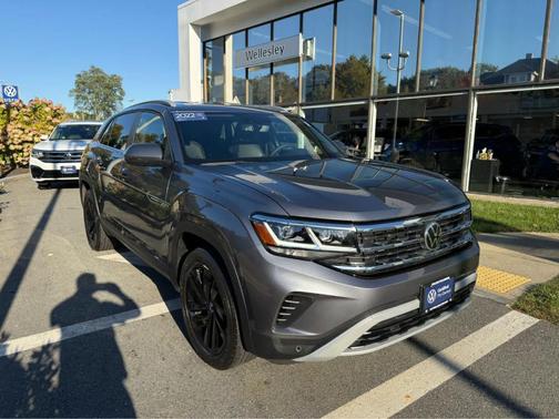 2022 Volkswagen Atlas Cross Sport 3.6L V6 SE w/Technology