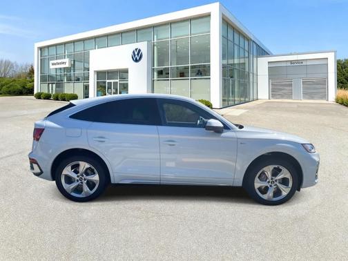 2023 Audi Q5 45 S line Premium Plus