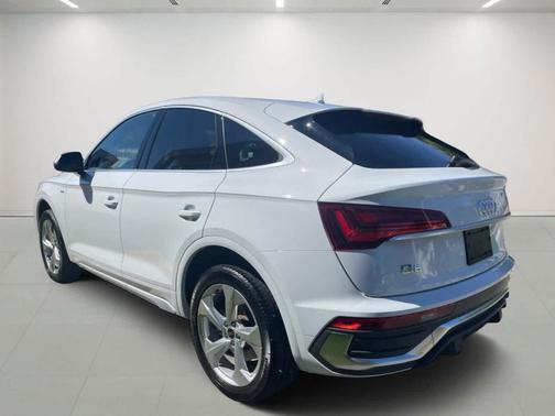 2023 Audi Q5 45 S line Premium Plus