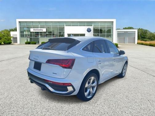 2023 Audi Q5 45 S line Premium Plus