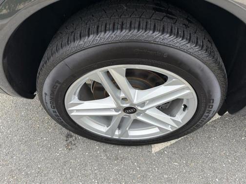 2024 Audi Q5 e 55 S line quattro Premium