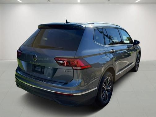 2024 Volkswagen Tiguan 2.0T Wolfsburg Edition