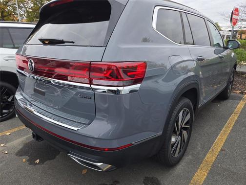 2026 Volkswagen Atlas 2.0T SEL