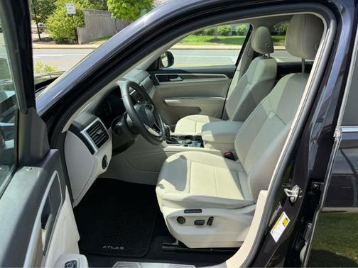 2022 Volkswagen Atlas 2.0T SEL