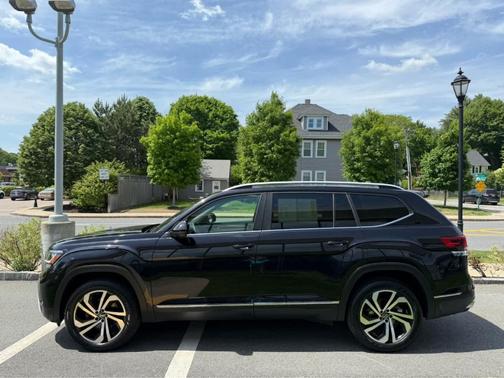 2022 Volkswagen Atlas 2.0T SEL