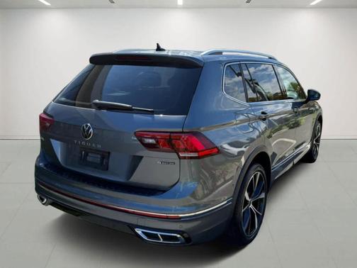 2022 Volkswagen Tiguan 2.0T SEL R-Line