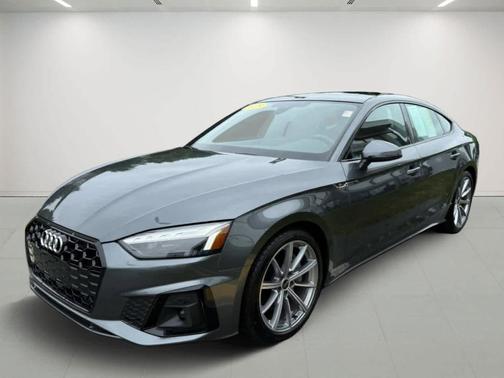 2025 Audi A5 Sportback S line Premium