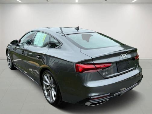 2025 Audi A5 Sportback S line Premium