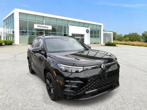 2025 Volkswagen Tiguan 2.0T SE R-Line Black