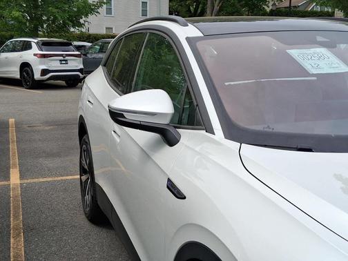 Opal White Pearl 2026 Volkswagen ID.4 Pro S
