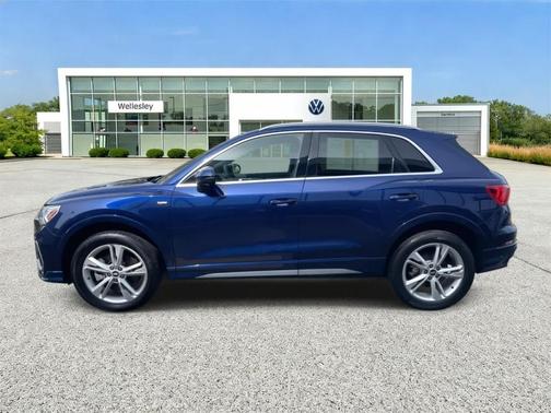2021 Audi Q3 45 S line Premium Plus
