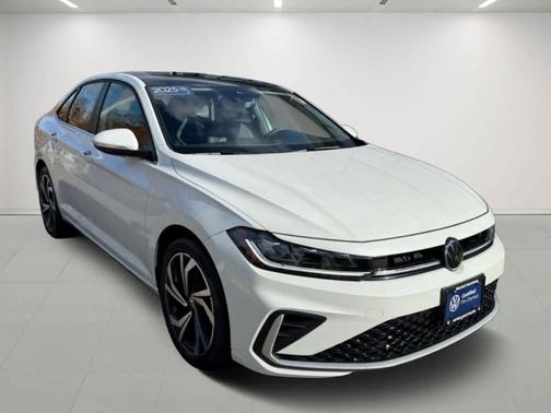 2025 Volkswagen Jetta 1.5T SEL