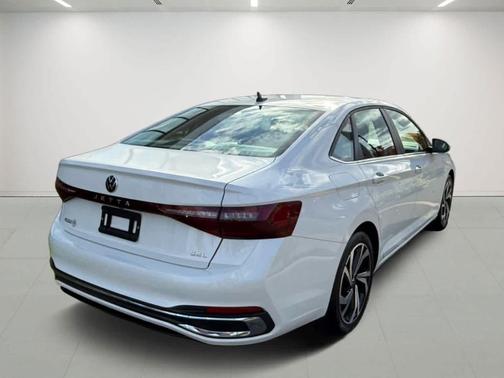 2025 Volkswagen Jetta 1.5T SEL