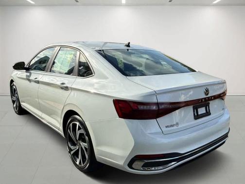 2025 Volkswagen Jetta 1.5T SEL