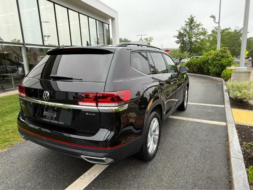 2023 Volkswagen Atlas 2.0T SE