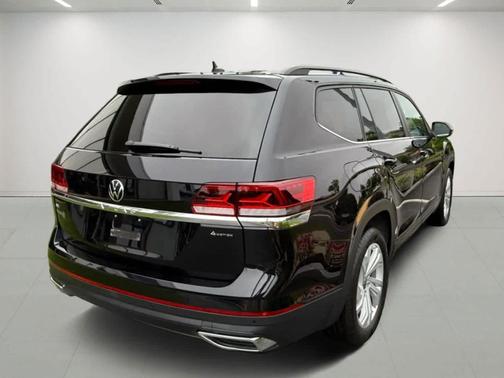2023 Volkswagen Atlas 2.0T SE