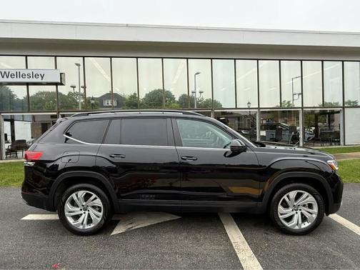 2023 Volkswagen Atlas 2.0T SE