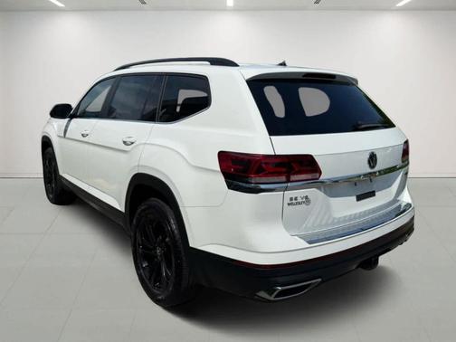 2022 Volkswagen Atlas 3.6L SE w/Technology