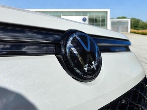 Opal White 2026 Volkswagen Tiguan 2.0T SE R-Line Black