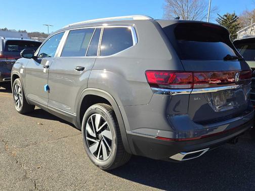2026 Volkswagen Atlas 2.0T SEL