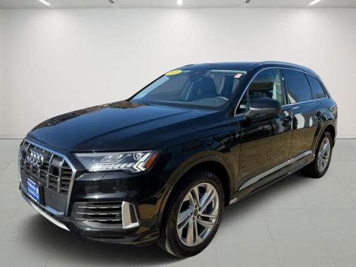 2024 Audi Q7 55 Premium Plus