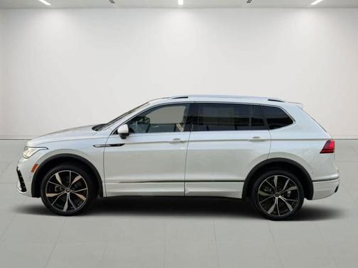 2024 Volkswagen Tiguan 2.0T SEL R-Line