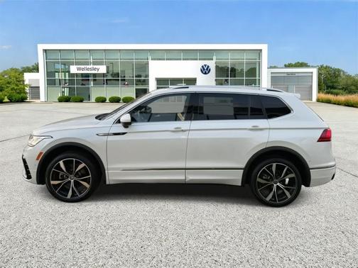 2024 Volkswagen Tiguan 2.0T SEL R-Line